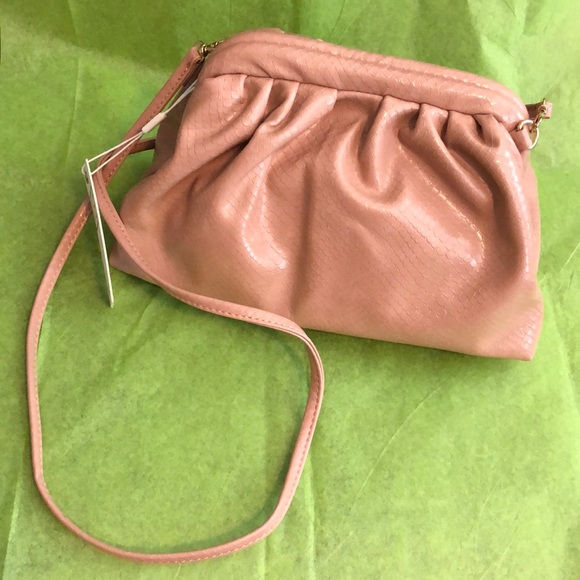 Cute soft pink crossbody bag - Picture 1 of 7